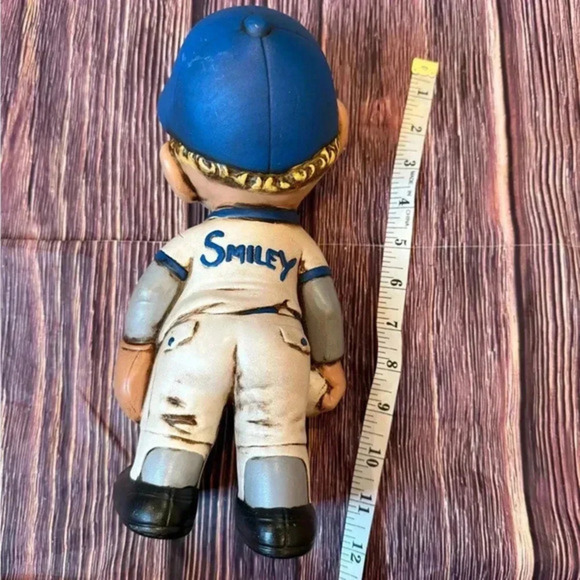 Vintage 70s Atlantic Mold Ceramic Pets Baseball Player Smiley‎ Statue - Picture 2 of 4